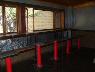 upperdeck boskos restaurant